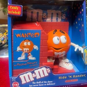 Vintage M&M Candy Dispenser – Late 90s/Early 2000s Collectible!